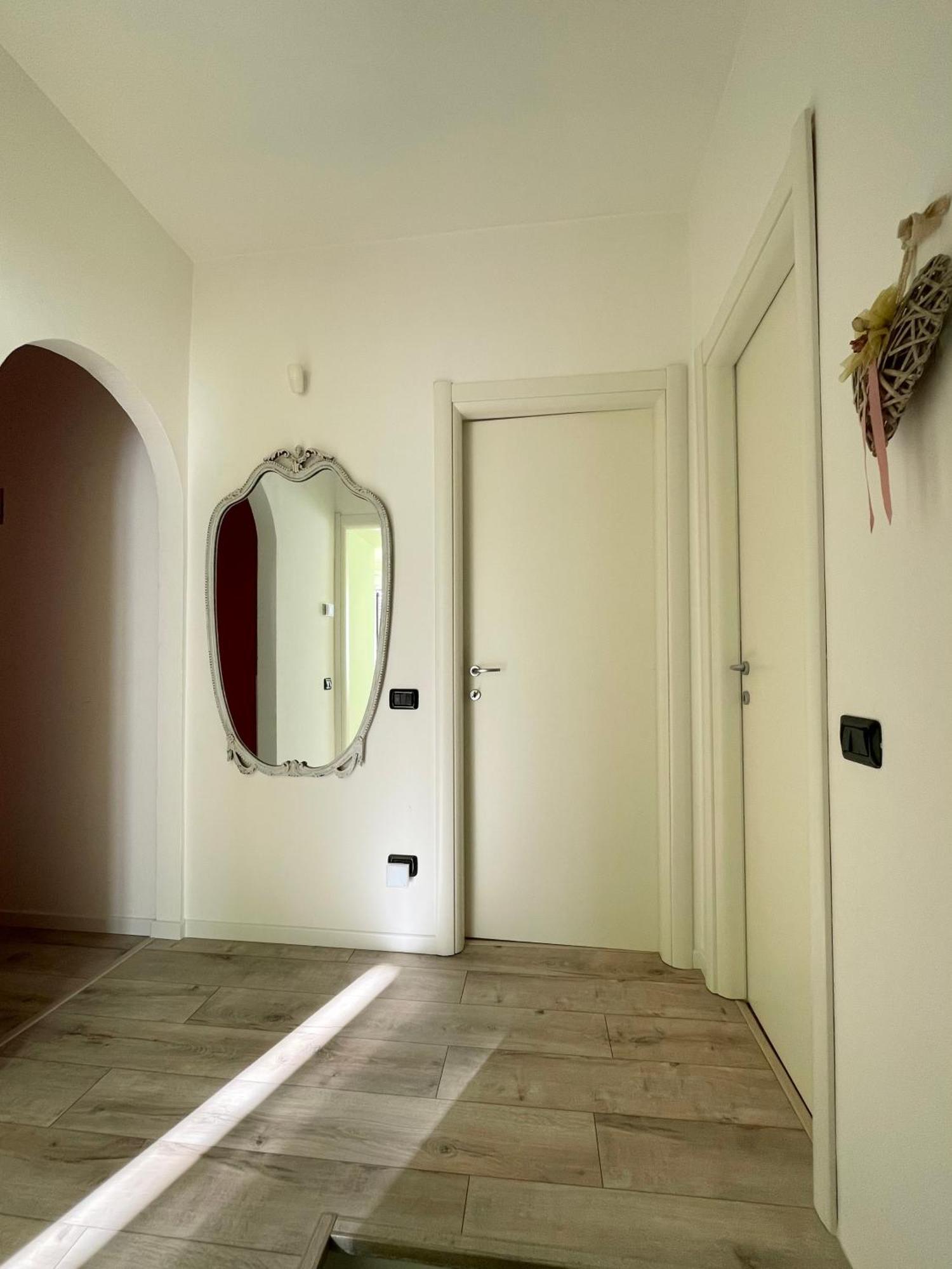 Villa Mia Lugano Lake Brusimpiano Buitenkant foto